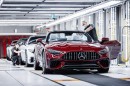2022 Mercedes-AMG SL roadster intelligent suspension technology detailed