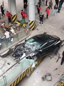 Tesla Model 3 crashes in China