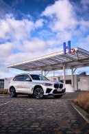 BMW iX5 Hydrogen is up and ready for the real-deal drive test