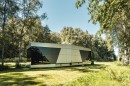 The Space Self-Sustaining Prefabricated Home (Closed)