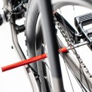 ET-one is a pedal that dubles as a lock for your bike