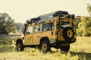 Camel Trophy 1991 Land Rover Defender 110 communications unit