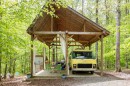 Quirky Canary GMC Motorhome Glamping Spot
