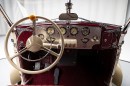 Amelia Earhart's Cord 812