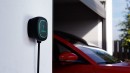 This wall box allows your electric car to power the entire house in emergencies