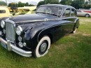 1959 Jaguar Mark IX previously owned by Tommy Chong