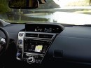 2015 Toyota Prius v console