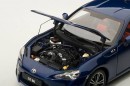 Toyota GT 86 Scale Model Looks Good in Blue Silica