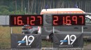 Toyota GR Yaris vs Ferrari 488 Pista drag race