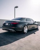 Two-tone Mercedes-Maybach S 580 on 22s by RDB LA