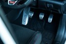 Top-hinged gas pedal on a Renault Megane RS Cup