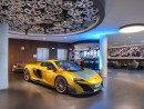 V8 Hotel - Lobby McLaren