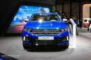 Volkswagen T-Roc R Looks Like an Angry Pug in Geneva