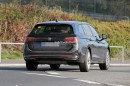 Volkswagen tests the PHEV version of the Passat Variant