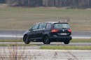 VW Variosport Test Mule Makes Spyshots Debut, Will be a Coupe-MPV