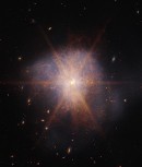 James Webb captures the light from merging galaxies