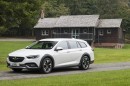 White 2018 Vauxhall Insignia Country Tourer Shines in New Press Photos