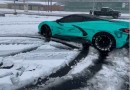 C8 Chevy Corvette performs "snownuts" for social media glory