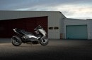 Hypermodified Yamaha TMAX scooter by Ludovic Lazareth