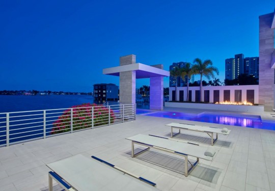 Floating mega\-mansion is Florida's most expensive listing, has gorgeous interiors