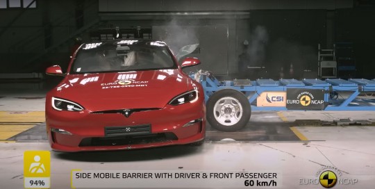 2022 Tesla Model S Crash Test