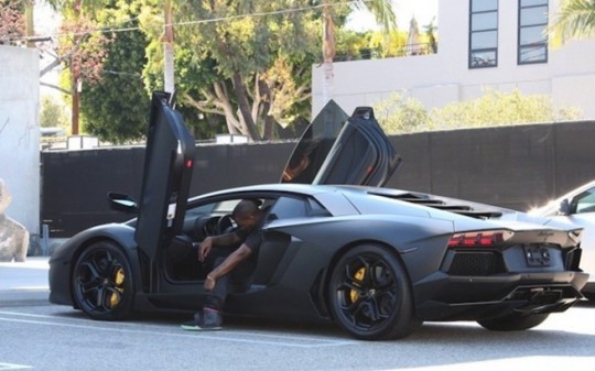 Kanye West's 35th birthday present\: Lamborghini Aventador