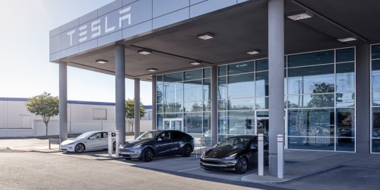 Tesla price cuts are a punch in the gut to all other players in the EV arena