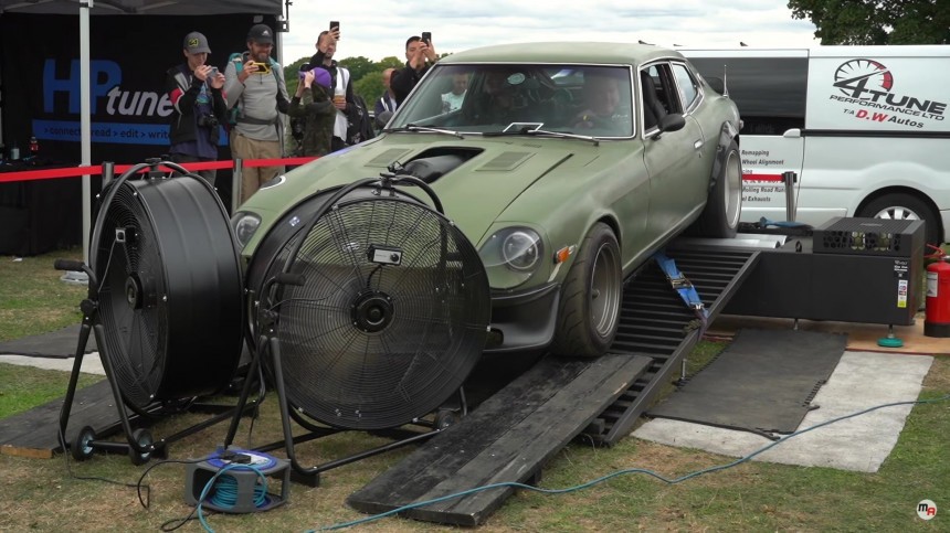 LS\-swapped Datsun 280Z cremates rubber