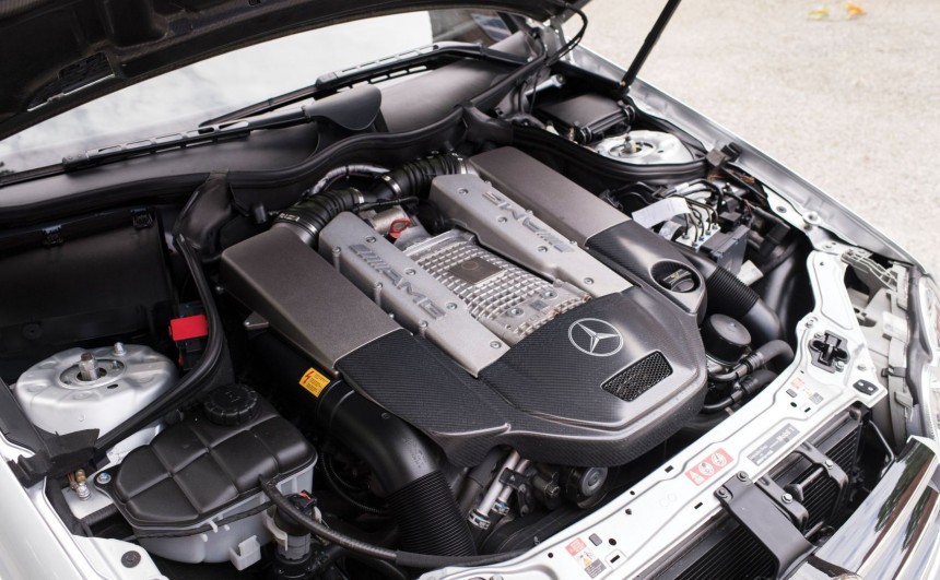 Mercedes\-Benz CLK DTM AMG M113 K Engine