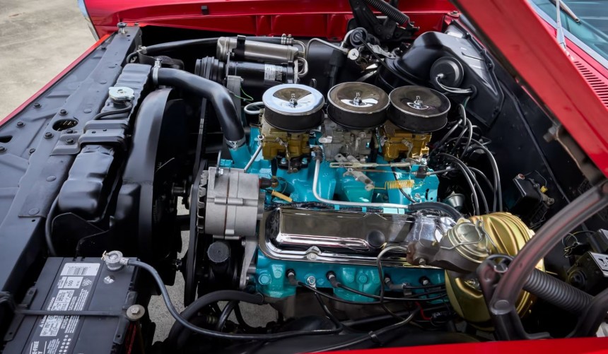 1965 Pontiac GTO Tri\-Power