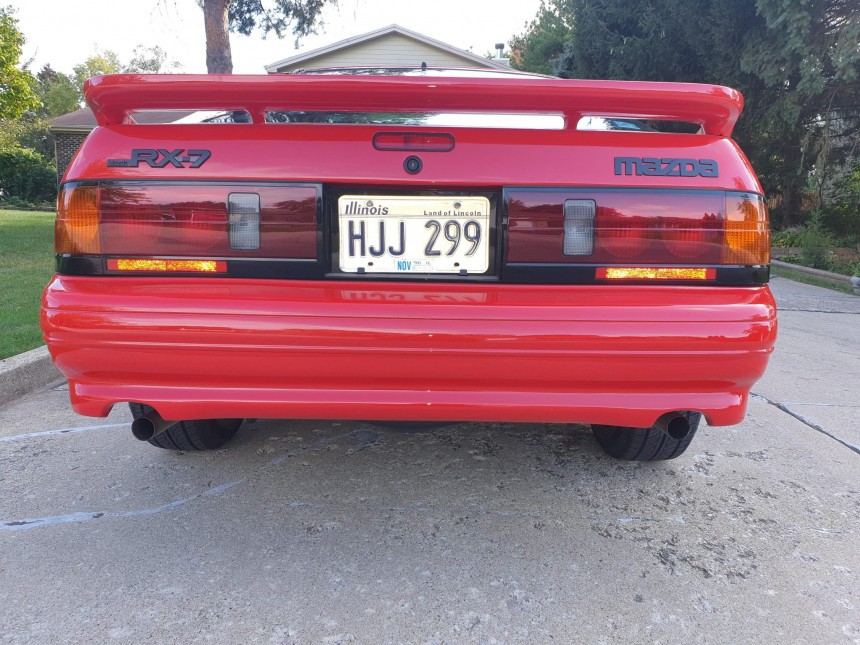 1989 Mazda RX\-7 Was Just Sold for Record Value