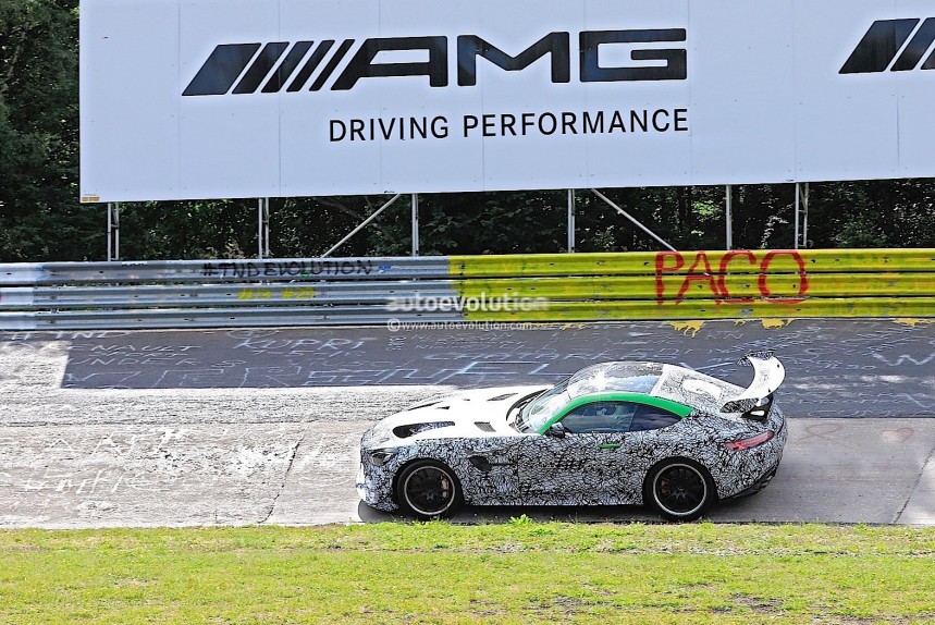 2021 Mercedes\-AMG GT Black Series