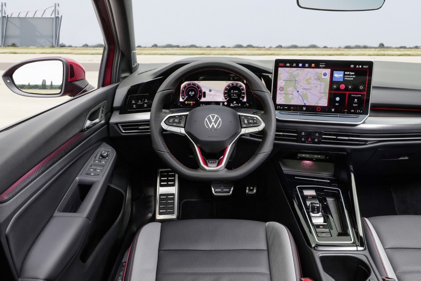 2024 VW Golf GTI \- Europe