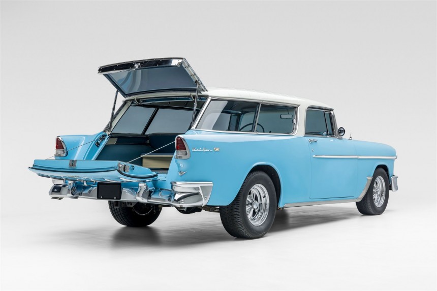 327\-Powered 1955 Chevrolet Bel Air Nomad