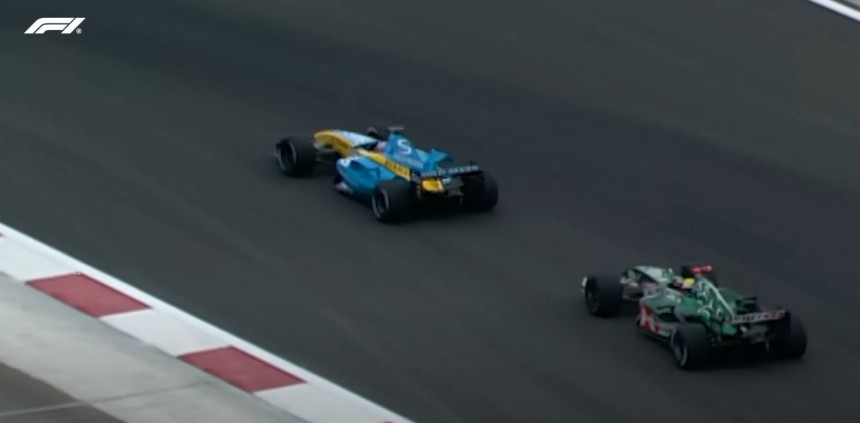 Bahrain Grand Prix Exciting Battles \- Alonso vs Webber