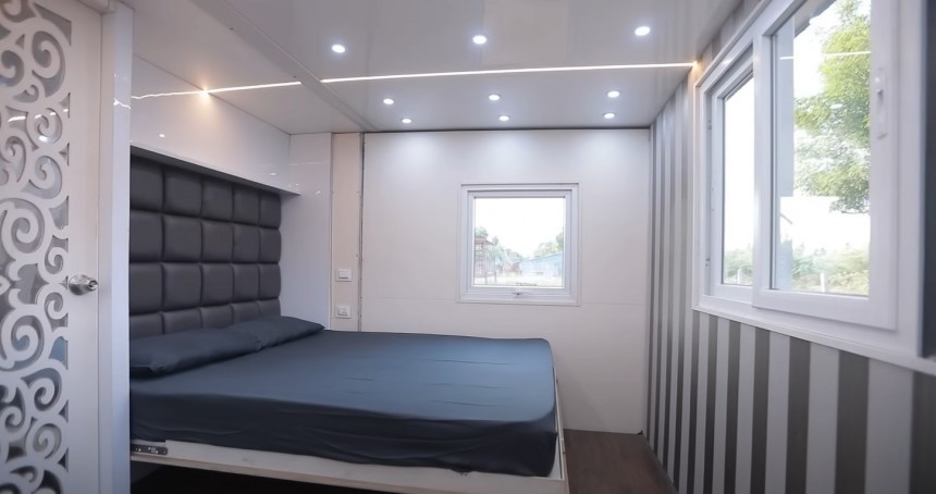 Octopouse, the expandable container\-like home that you can tow wherever you want to go