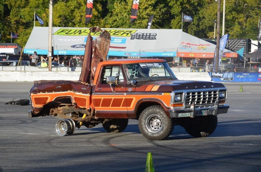 1979 Ford F150 Ranger XLT 4x4 Shortbed 7\.3L Godzilla\-Swapped "Snickers" Truck