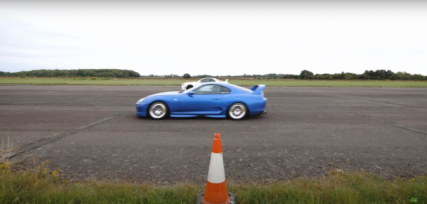 900\-HP Supra Drag Races 800\-HP Skyline GT\-R, It's More Exciting Than "Fast and Furious"
