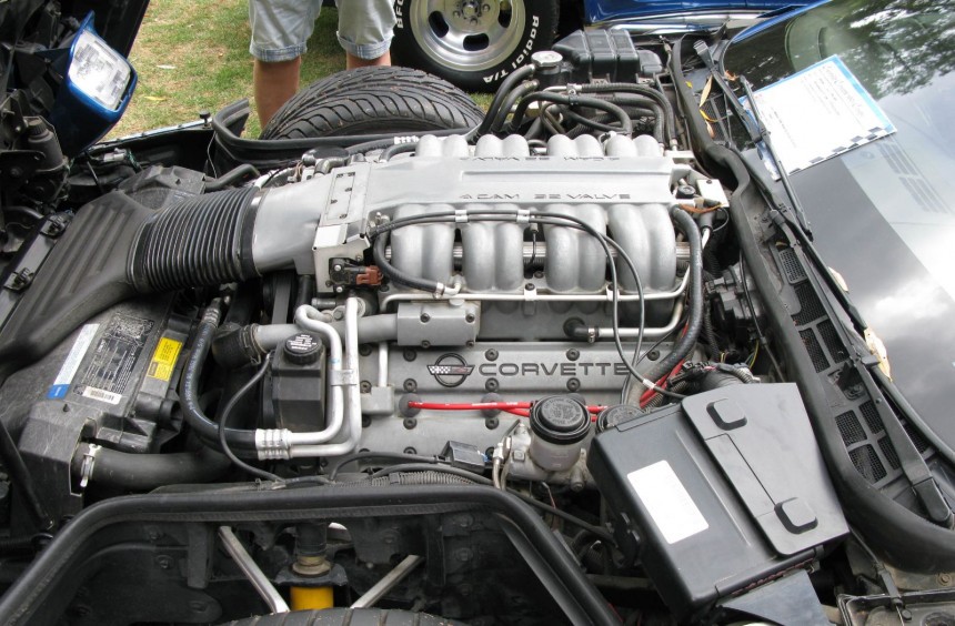 C4 Corvette ZR\-1 LT5 V8