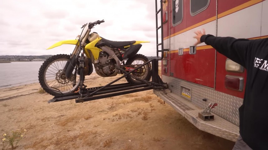 Ambulance Turned Tiny Home on Wheels Is an Off\-Roading Beast With a Well\-Designed Interior