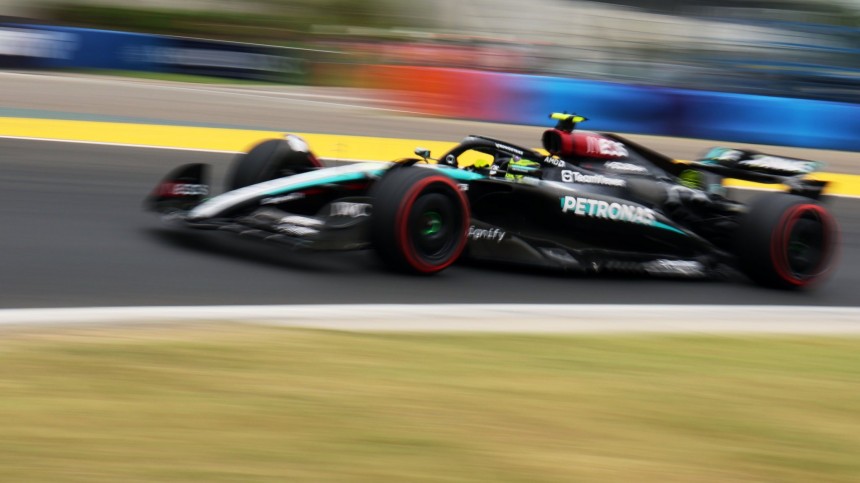 Lewis Hamilton on a lap