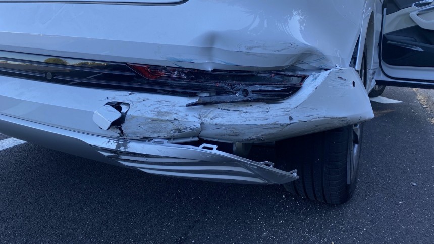 Audi e\-tron and Its \$31,252\.14 Repair Bill for a Fender Bender