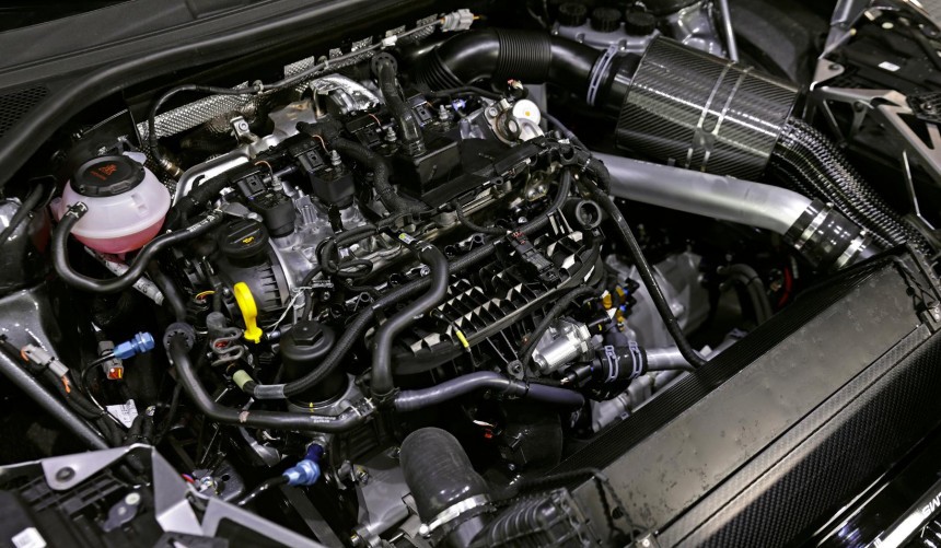 2021 Audi RS 3 LMS Engine