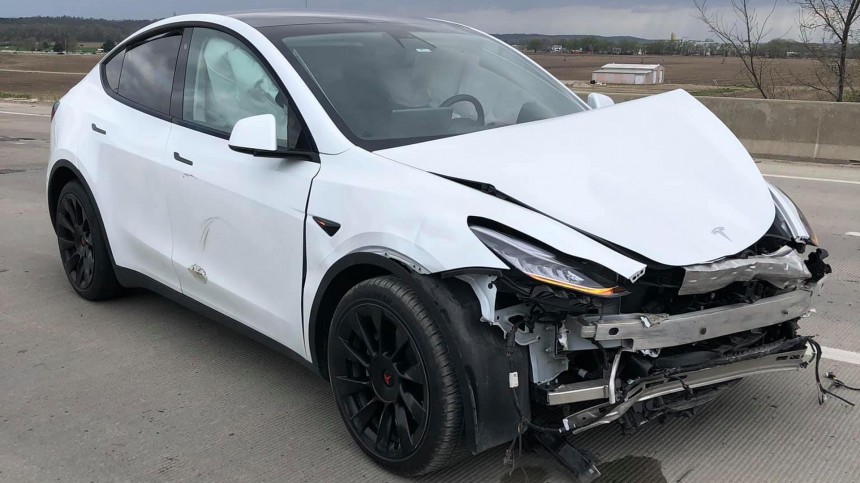 One crashed Tesla subject to the same question on Facebook groups\: is it totaled\? It usually is