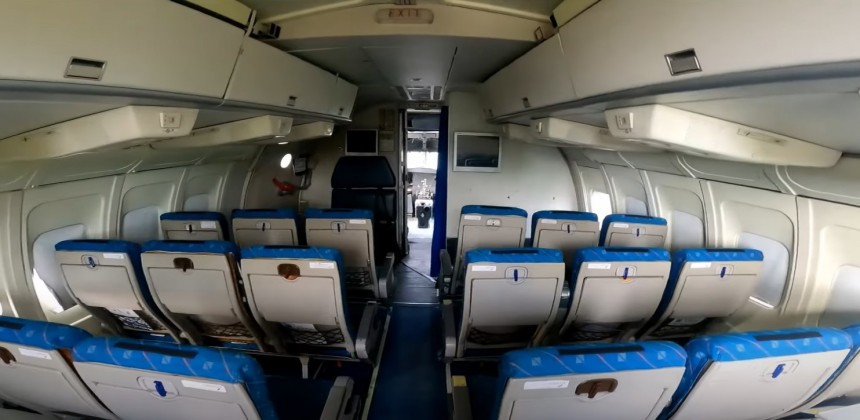 '60s Boeing 737\-200 has been converted into a very quirky and modern retreat