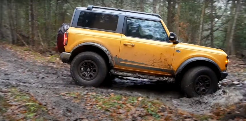 Ford Bronco Vs Land Rover Defender off\-road test
