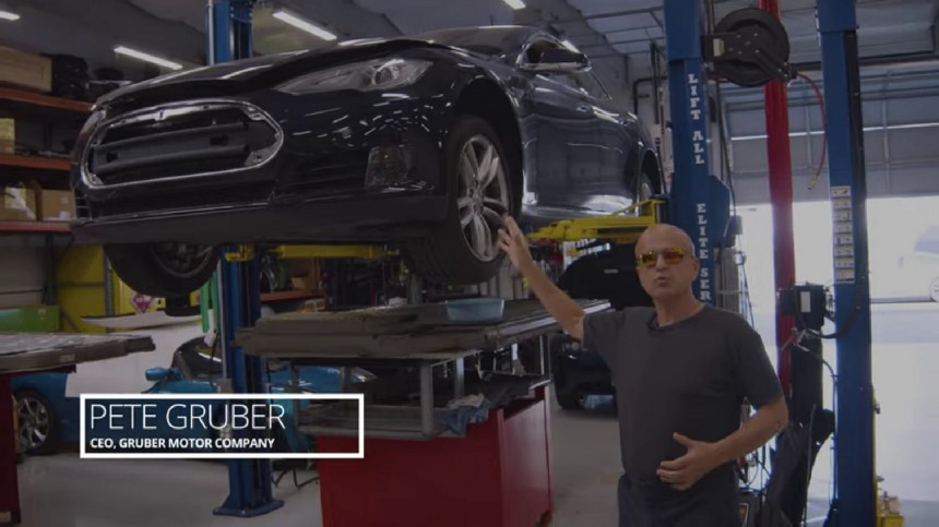 Gruber Motors video shows 2014 Tesla Model S that never faced a flood with water in its battery pack