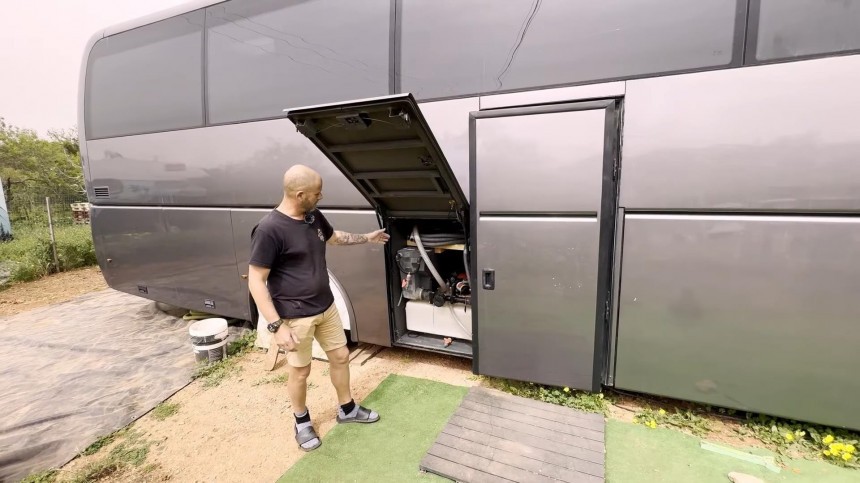 Coach Bus Was Turned Into a Unique, Deluxe Tiny Home on Wheels With a Modern Living Space