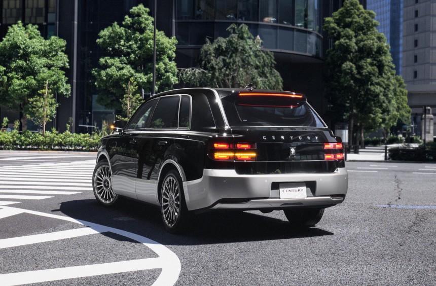 Toyota Century SUV and others \- opinion