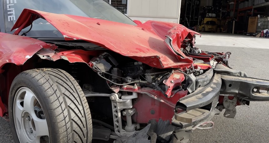 Crashed Honda NSX sitting still for ten whole years